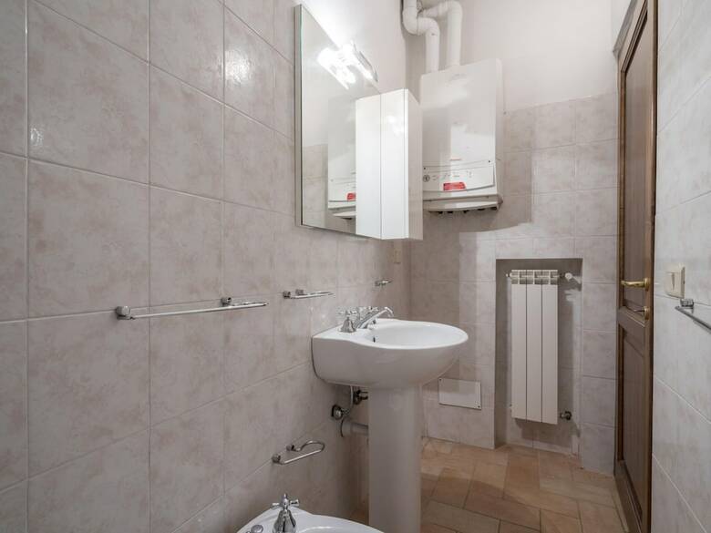 Attractive Villa In Montespertoli With Swimming Pool