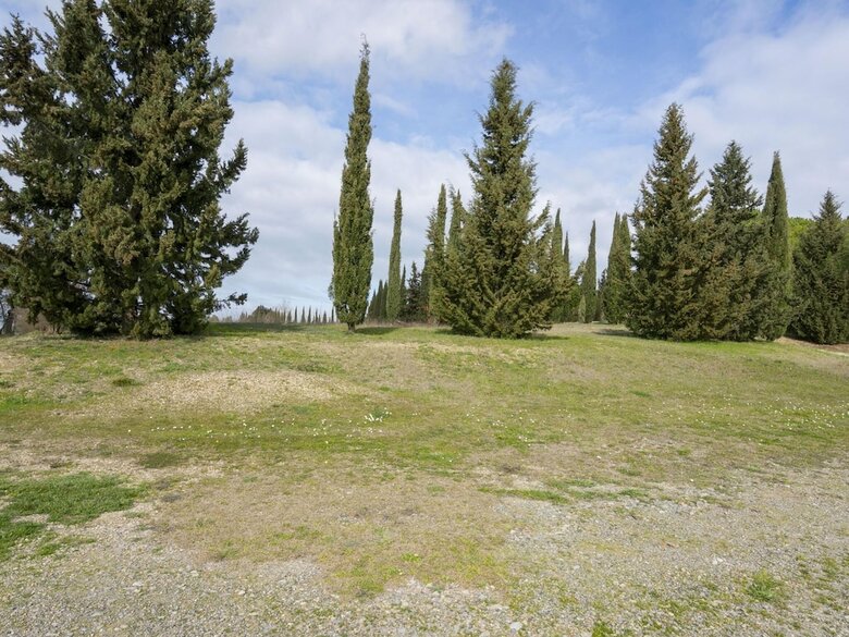 Attractive Villa In Montespertoli With Swimming Pool