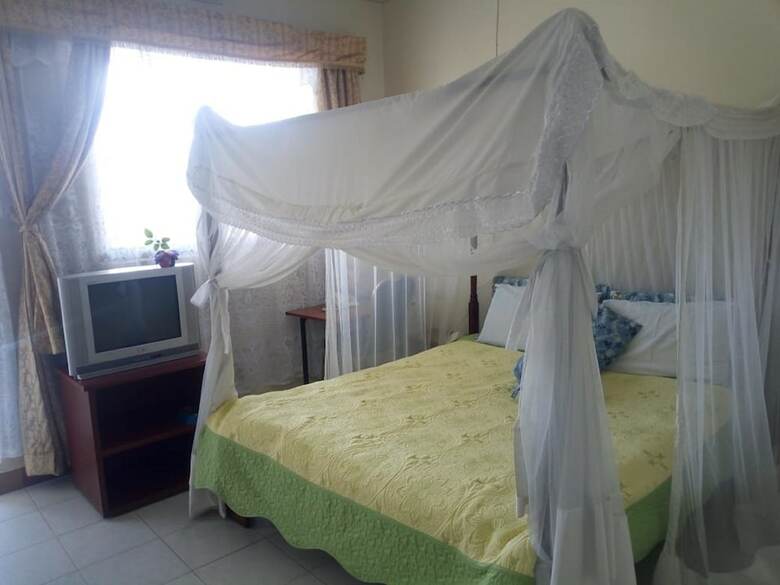 Mid Africa Hotel