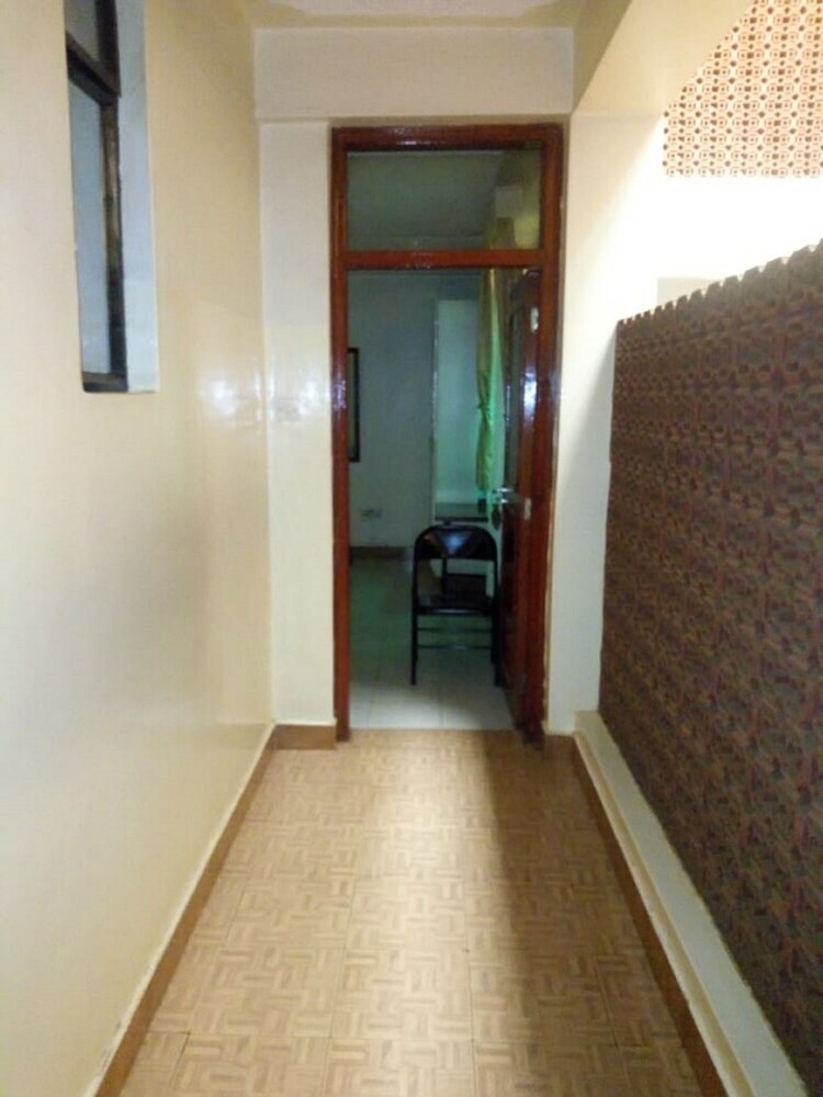Mid Africa Hotel