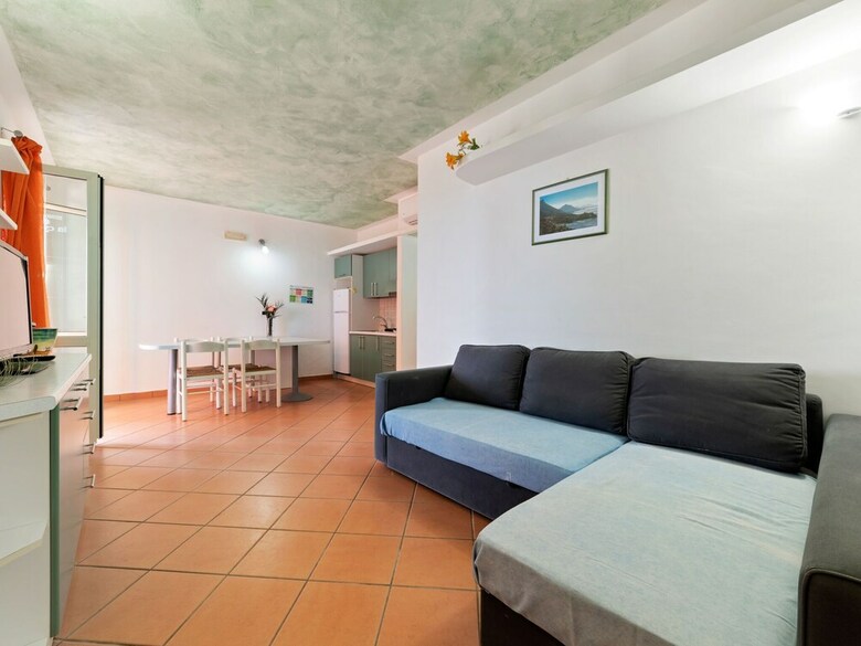 Inviting Apartment In Villammare With Small Garden