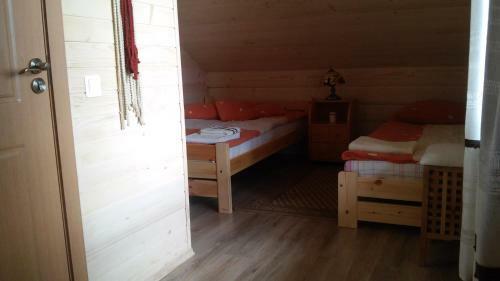 Hostal Kur?n? U?eigos Sve?i? Namai