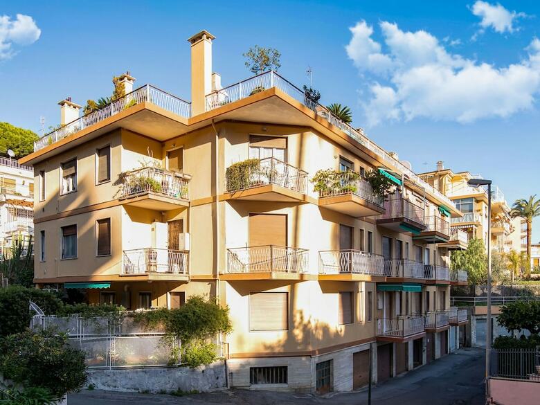 Pleasant Apartment In Sanremo With Balcony