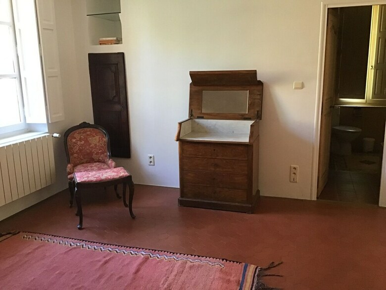 Quaint Villa In Aix-en-provence With Sauna