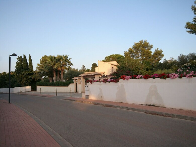Luxurious Villa With Private Pool In Les Rotes