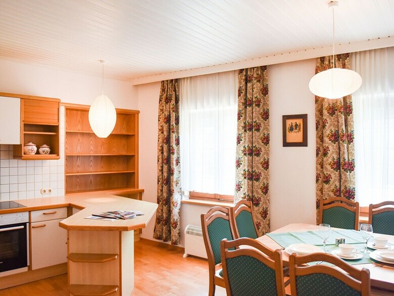 Beautiful Apartment In Rattenberg By The River