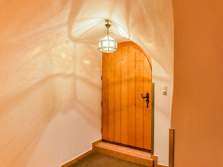 Beautiful Apartment In Rattenberg By The River
