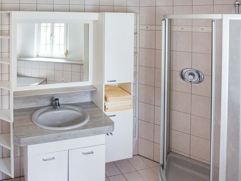 Beautiful Apartment In Rattenberg By The River