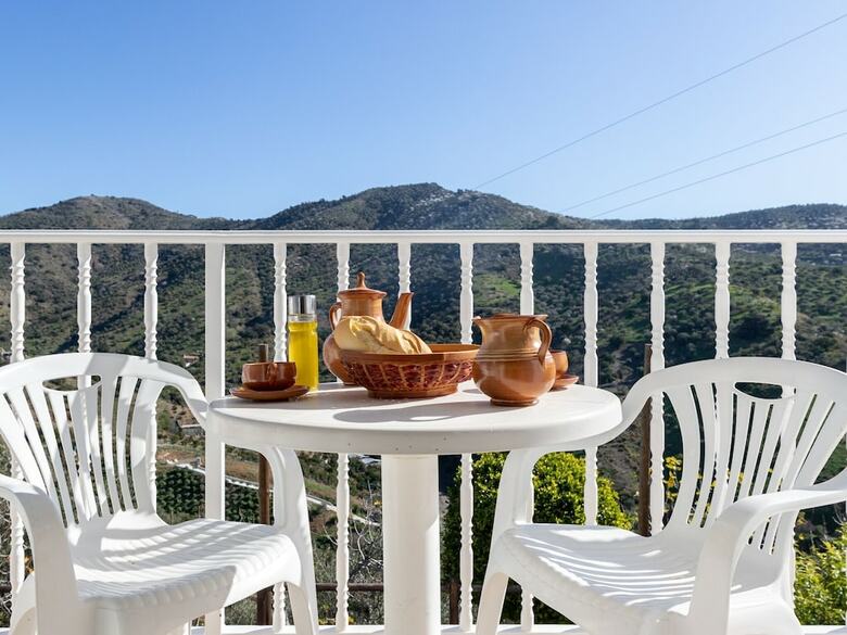 Elegant Apartment In Total�n With Jacuzzi