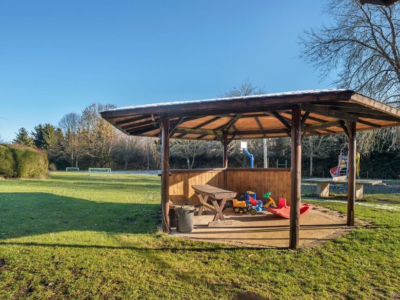 Gorgeous Holiday Home In Blankenheim With Garden