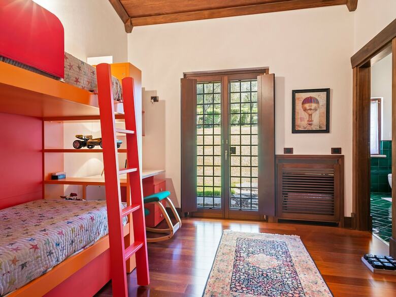 Luxurious Villa In Mentana With Garden