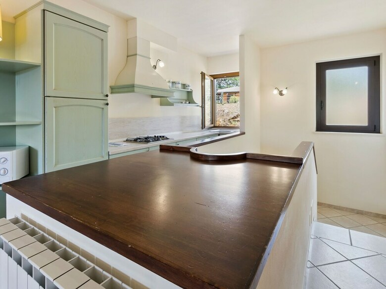 Elegant Holiday Home In Sorano With Swimming Pool