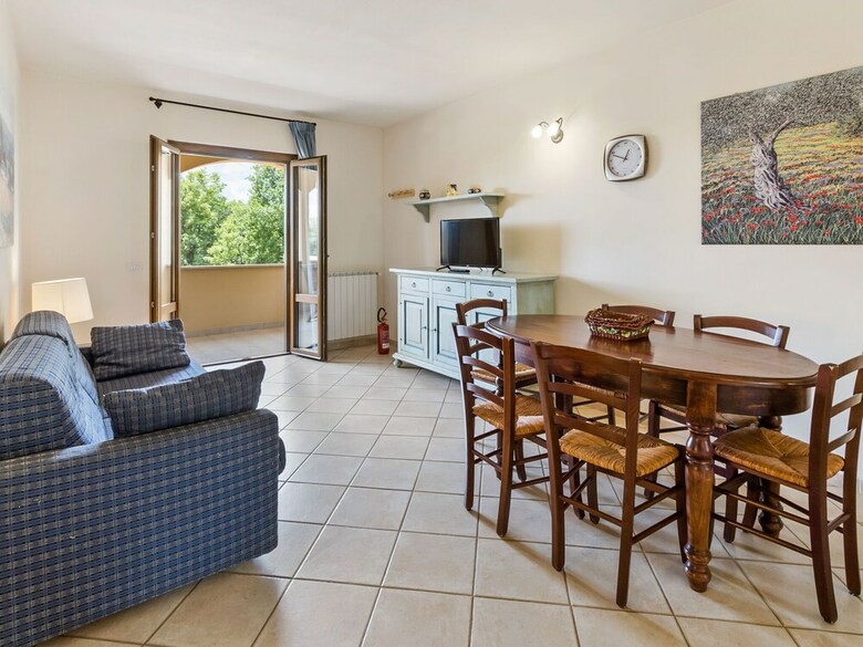 Elegant Holiday Home In Sorano With Swimming Pool