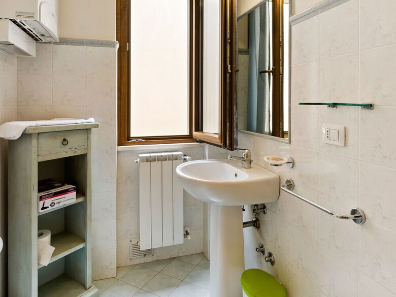 Elegant Holiday Home In Sorano With Swimming Pool