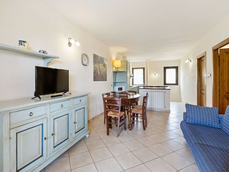 Elegant Holiday Home In Sorano With Swimming Pool