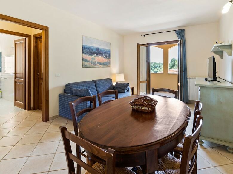 Elegant Holiday Home In Sorano With Swimming Pool