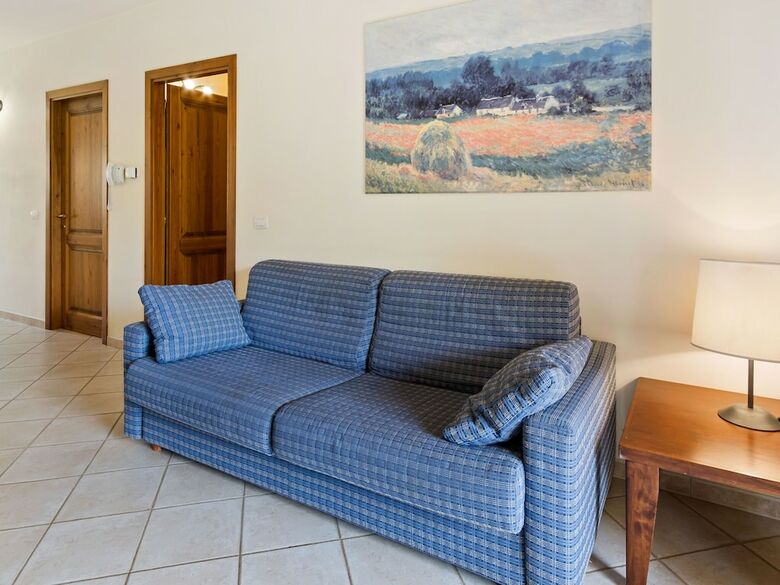 Elegant Holiday Home In Sorano With Swimming Pool