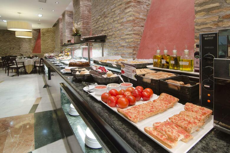 Hotel Catalonia El Pilar