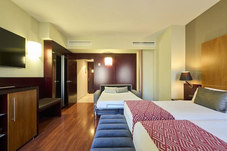 Hotel Catalonia El Pilar