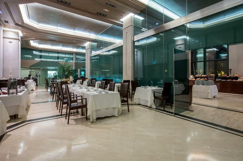 Hotel Las Arenas Balneario Resort
