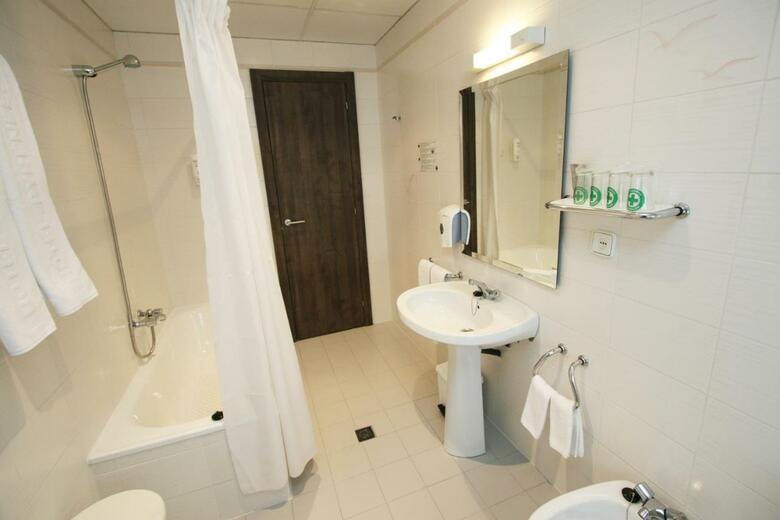 Hotel Pyr�n�es