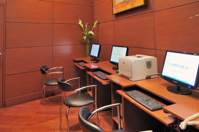 Hotel Suites Camino Real
