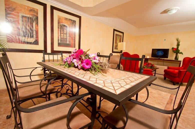 Hotel Buganvillas
