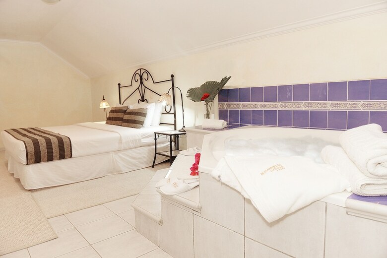 Hotel Buganvillas