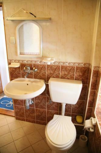 Hostal Popov Guest House