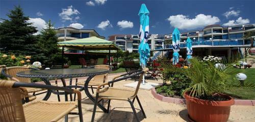 Holiday Apartment In Riviera Complex