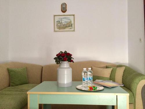Hotel Alex