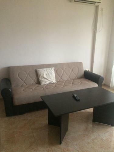 Midia Grand Apartment