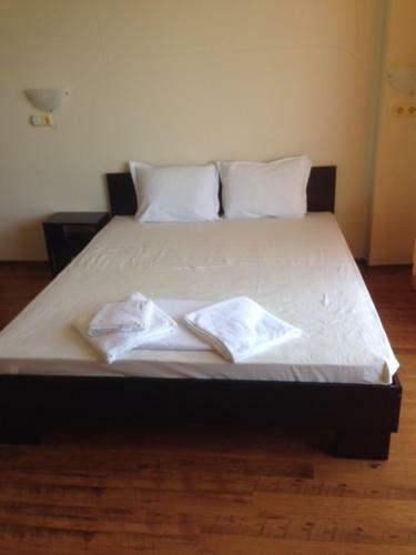 Midia Grand Apartment