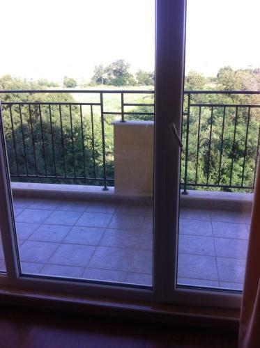 Midia Grand Apartment