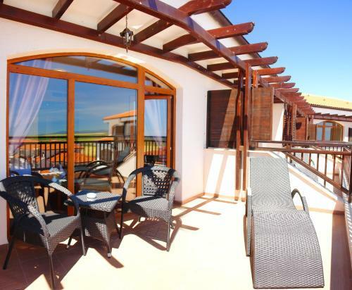 Vineyards Hotel