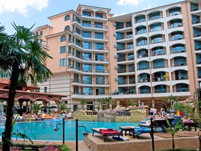 Karolina Hotel