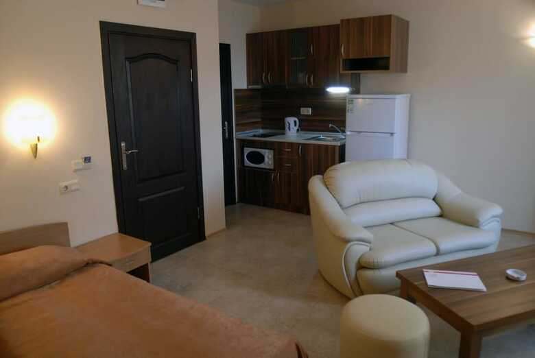 Aparthotel Rose Village