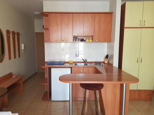 Elit 2 Apartments