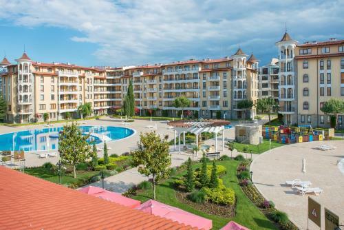 Aparthotel Pmg Royal Sun Apartments