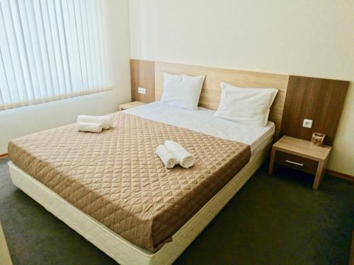 Rainbow Aparthotel