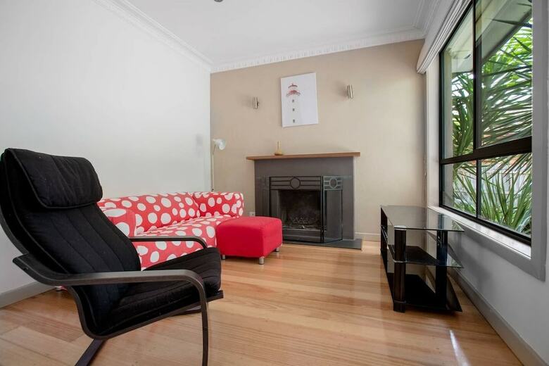 Spacious 3bedrooms Big House@mitcham