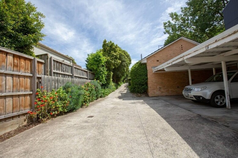 Designer Taste 2br Townhouse@hawthorn