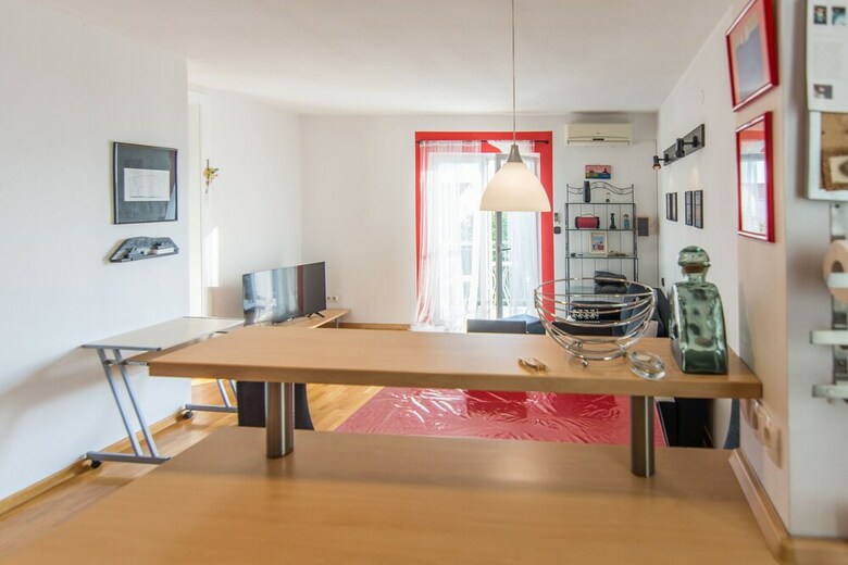 Apartments Beauveria