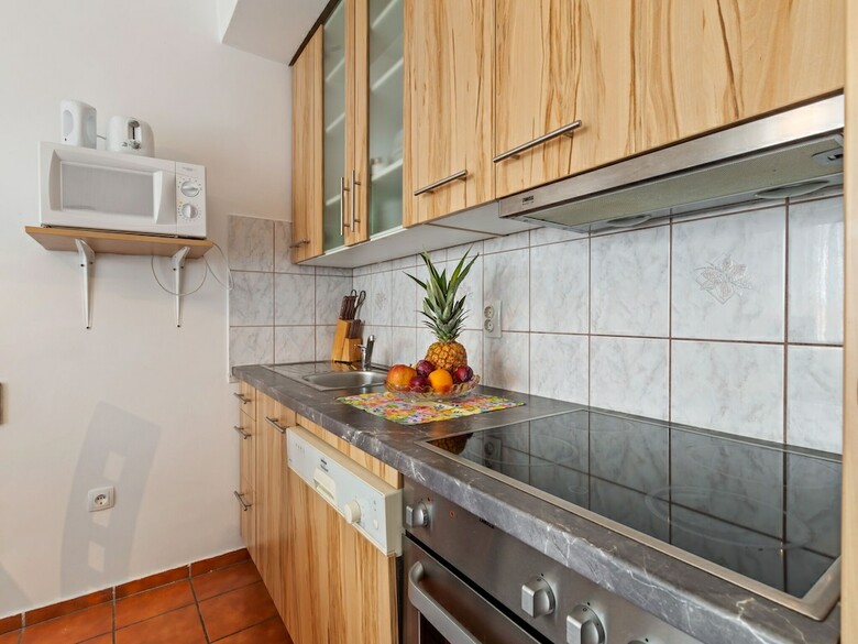 Simplistic Apartment In Jadranovo Near Sea Beach