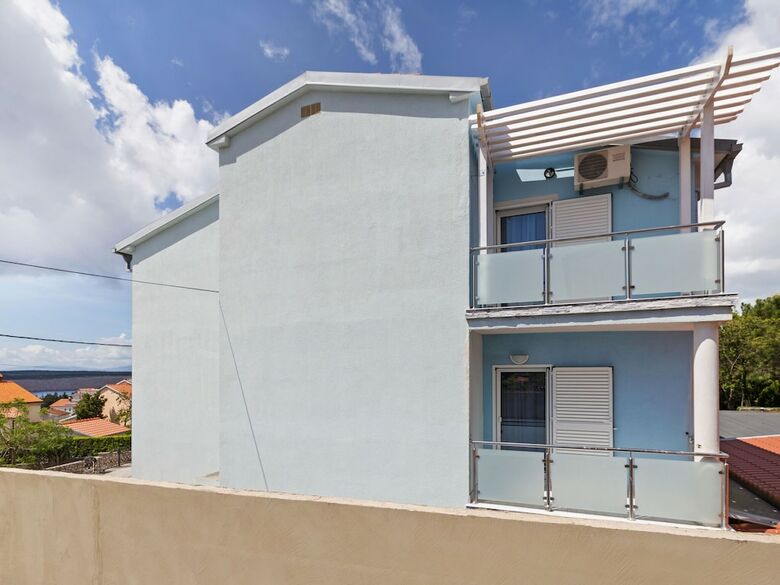 Simplistic Apartment In Jadranovo Near Sea Beach
