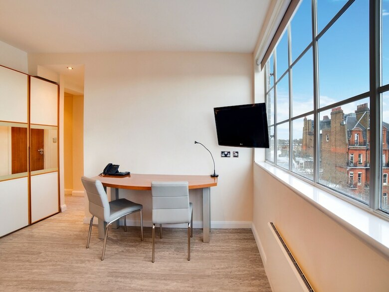 Apartamentos Simplistic Studio In London With Jacuzzi