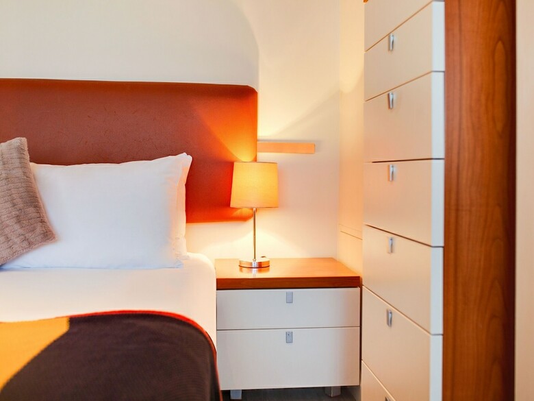 Apartamentos Simplistic Studio In London With Jacuzzi