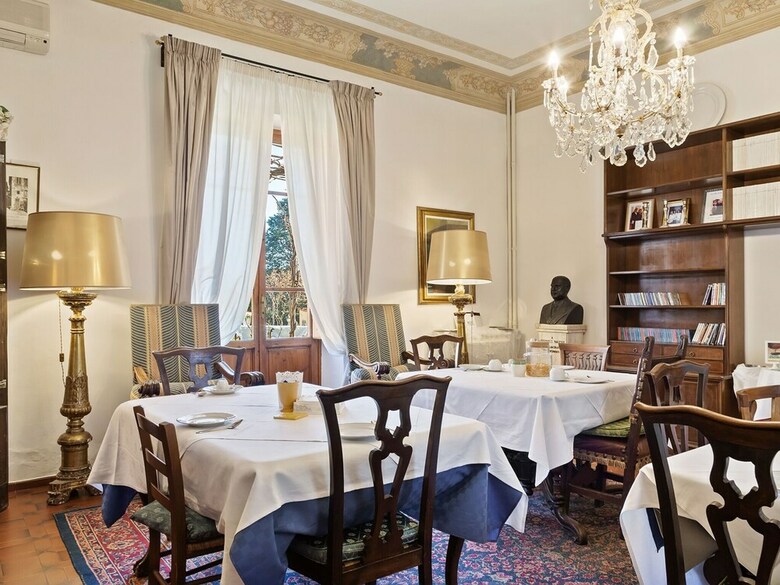 Classic Villa In Firenze With Whirlpool