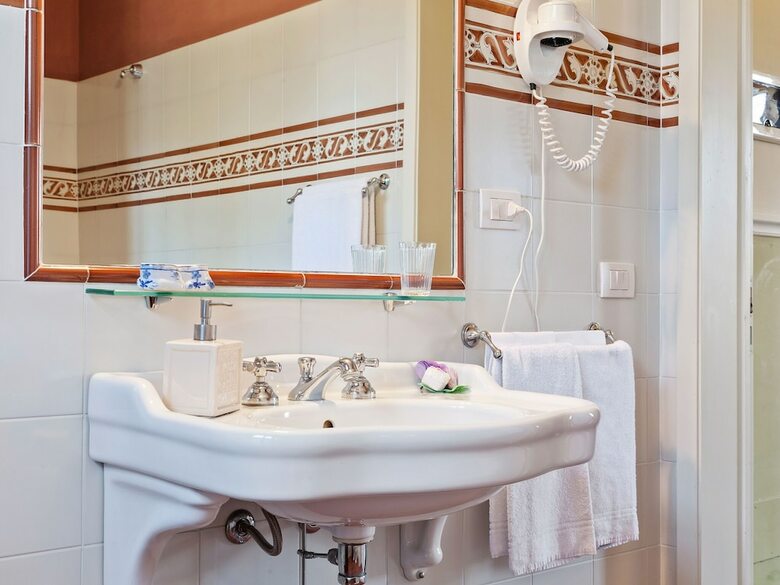 Classic Villa In Firenze With Whirlpool