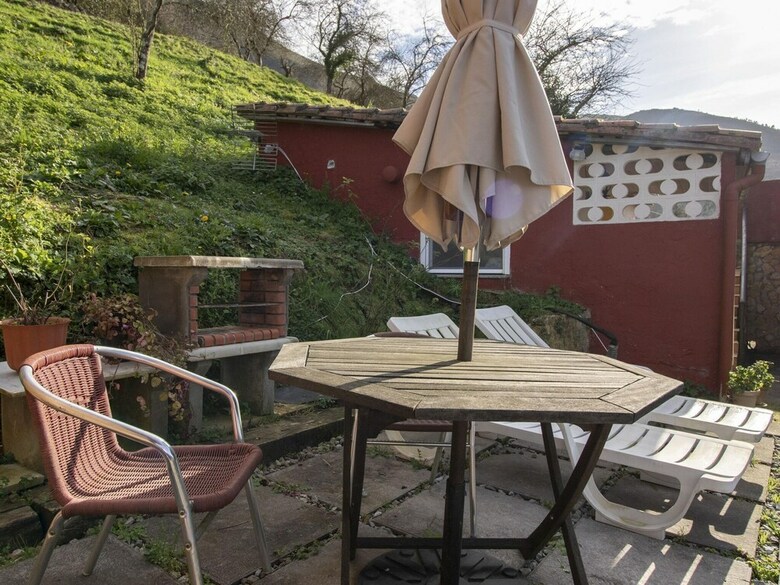 Alluring Holiday Home In Cutiellos With Garden